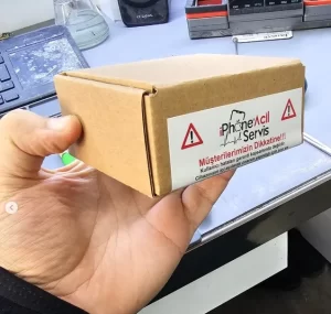 Apple Watch Ekran Cam Değişimi Tamiri